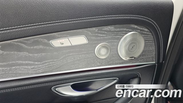 Mercedes-Benz E-Class E350 4MATIC AMG Line