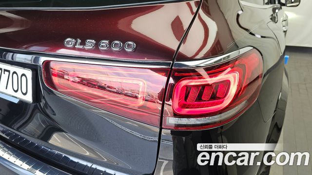Mercedes-Benz GLS-Class Maybach GLS600 4MATIC Manufakur