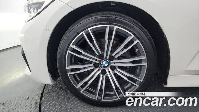 BMW 3-Series 320i M Sport