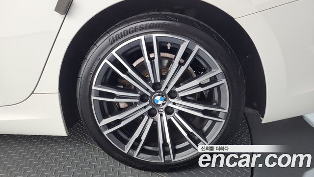 BMW 3-Series 320i M Sport