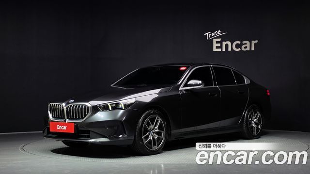 BMW 5-Series 520i
