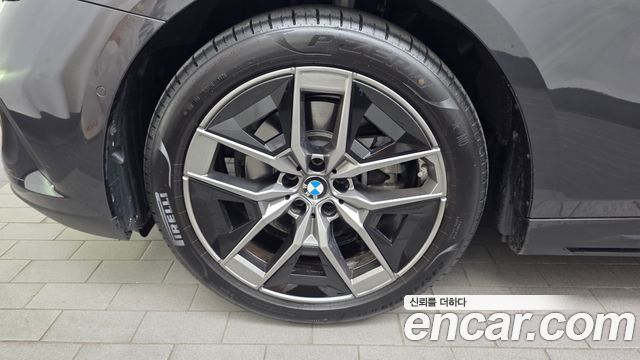 BMW 5-Series 520i