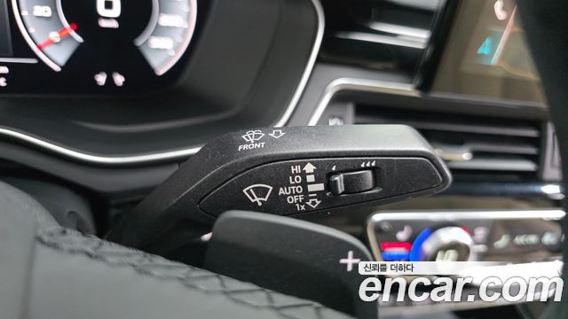 Audi A4 40 TFSI Premium