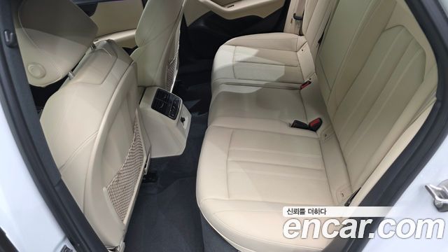 Audi A4 40 TFSI Premium