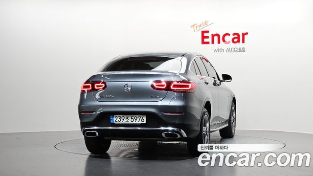Mercedes-Benz GLC-Class GLC300e 4MATIC Coupe