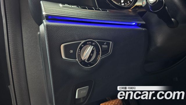 Mercedes-Benz E-Class E220d 4MATIC Avantgarde