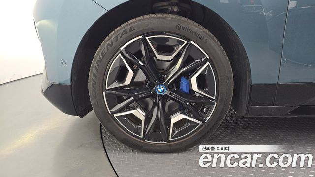 BMW iX xDrive50 Sports Plus