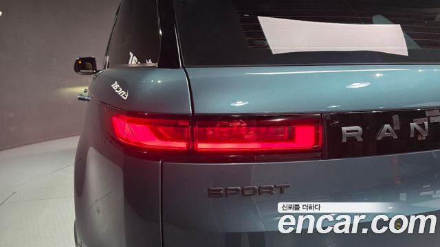 Land Rover Range Rover Sport D300 HSE Dynamic
