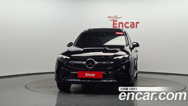 Mercedes-Benz GLC-Class GLC300 4MATIC AMG Line