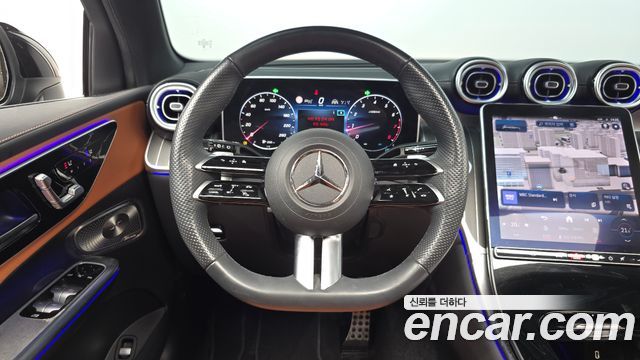 Mercedes-Benz GLC-Class GLC300 4MATIC AMG Line