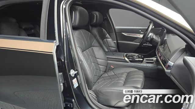 BMW 7-Series 740i xDrive M Sport