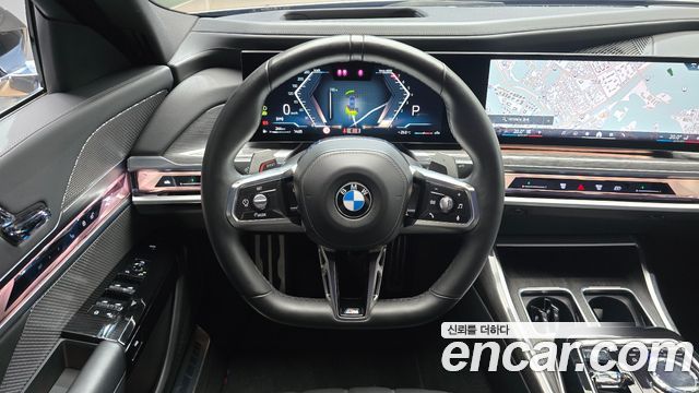 BMW 7-Series 740i xDrive M Sport