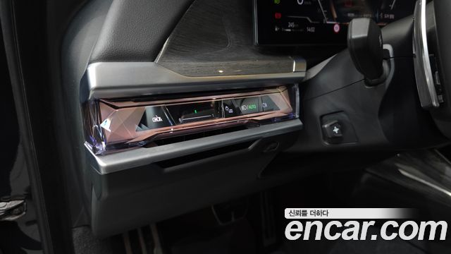 BMW 7-Series 740i xDrive M Sport