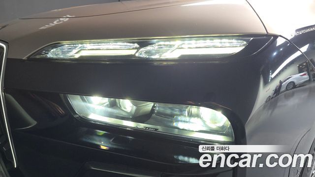 BMW 7-Series 740i xDrive M Sport