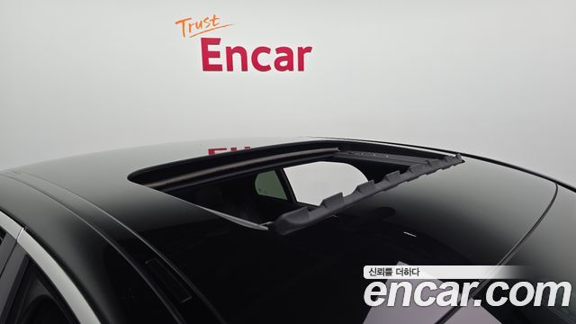Mercedes-Benz E-Class E300e 4MATIC Exclusive