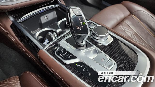 BMW 7-Series 740d xDrive M Sport