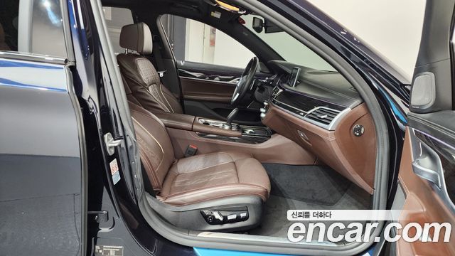 BMW 7-Series 740d xDrive M Sport