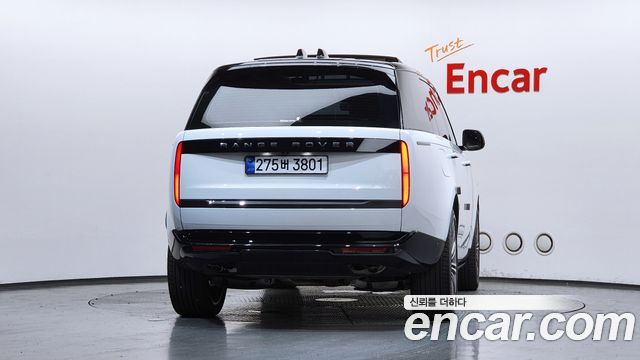 Land Rover Range Rover P530 Autobiography Long Wheel Base