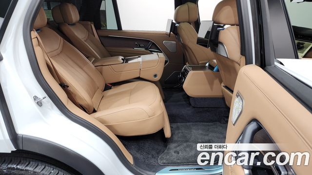 Land Rover Range Rover P530 Autobiography Long Wheel Base