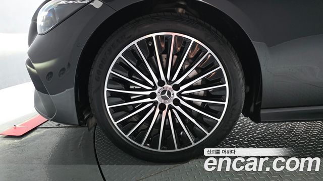 Mercedes-Benz CLE-Class CLE200 Coupe