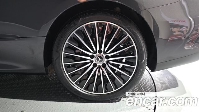 Mercedes-Benz CLE-Class CLE200 Coupe