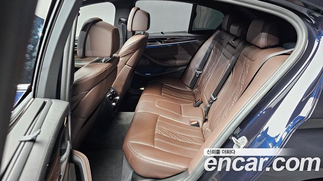 BMW 5-Series 530e M Sport