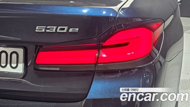 BMW 5-Series 530e M Sport