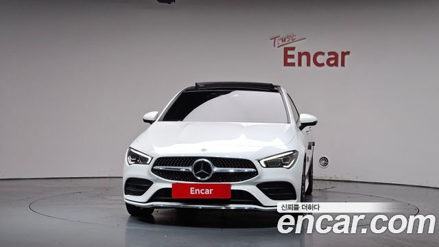 Mercedes-Benz CLA-Class CLA250 4MATIC