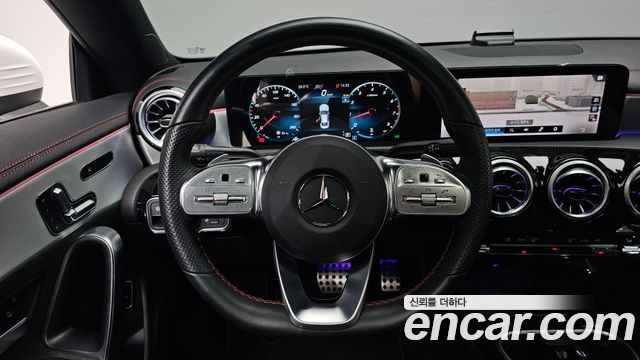 Mercedes-Benz CLA-Class CLA250 4MATIC