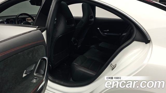 Mercedes-Benz CLA-Class CLA250 4MATIC