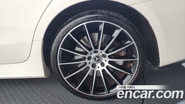 Mercedes-Benz CLS-Class CLS450 4MATIC AMG Line