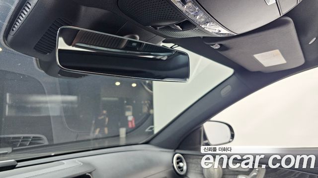 Mercedes-Benz E-Class E350 4MATIC AMG Line