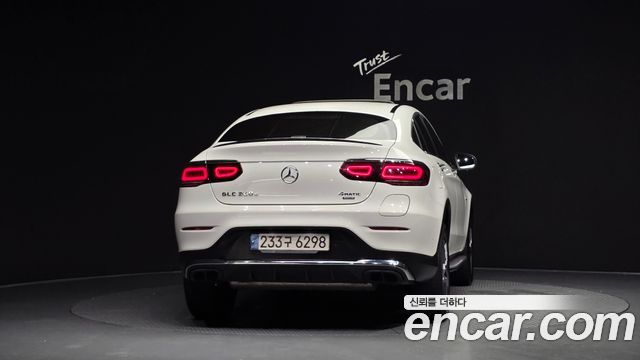 Mercedes-Benz GLC-Class GLC300e 4MATIC Coupe