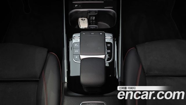 Mercedes-Benz GLB-Class GLB250 4MATIC