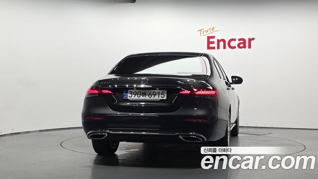 Mercedes-Benz E-Class E220d 4MATIC Exclusive