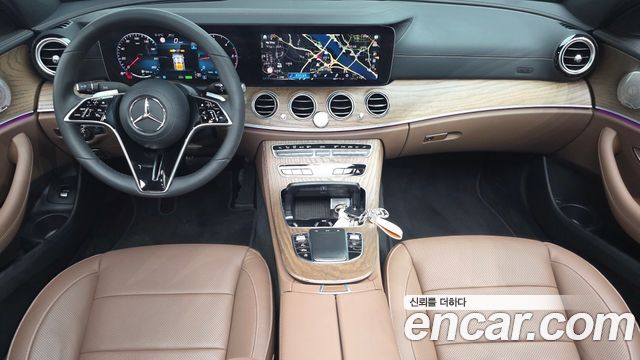 Mercedes-Benz E-Class E220d 4MATIC Exclusive