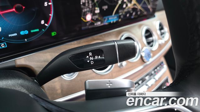 Mercedes-Benz E-Class E220d 4MATIC Exclusive