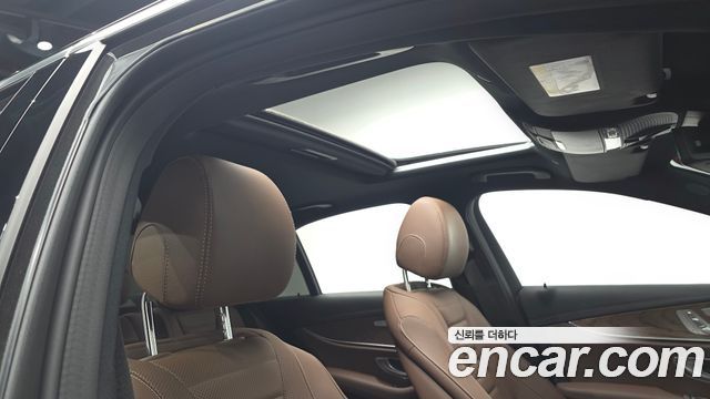 Mercedes-Benz E-Class E220d 4MATIC Exclusive