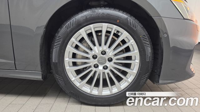 Audi A6 45 TFSI Premium