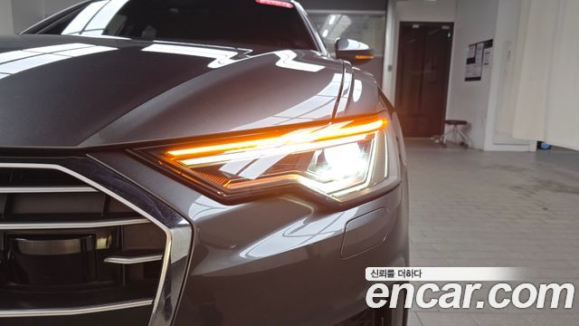 Audi A6 45 TFSI Premium