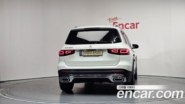 Mercedes-Benz GLB-Class GLB250 4MATIC