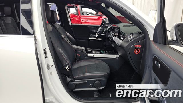 Mercedes-Benz GLB-Class GLB250 4MATIC