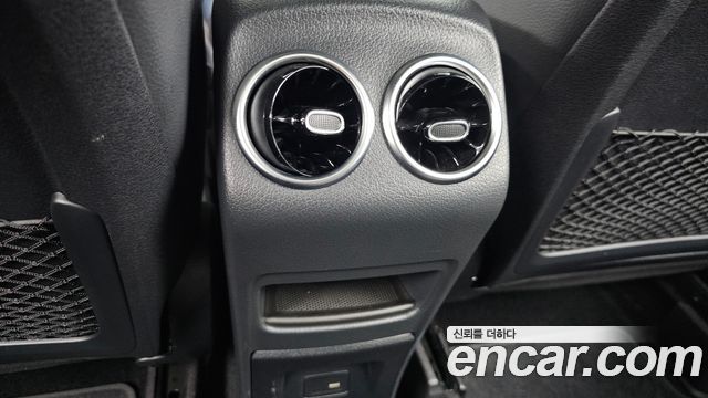 Mercedes-Benz GLB-Class GLB250 4MATIC