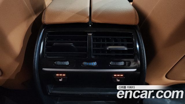 BMW 5-Series 520i Luxury
