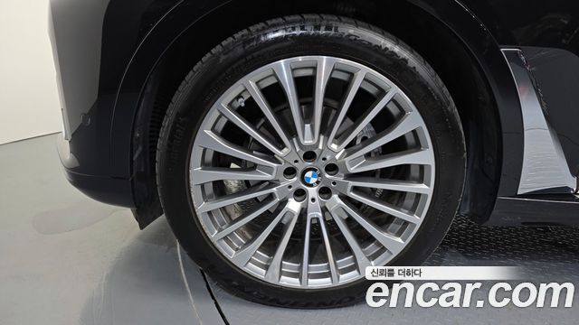BMW X7 xDrive 40i Design Pure Excellence 7-Seater