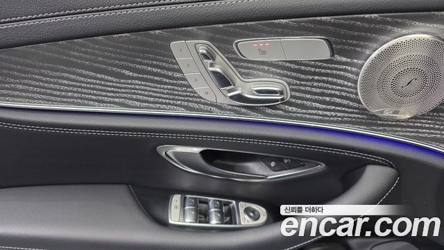 Mercedes-Benz E-Class E350 4MATIC AMG Line