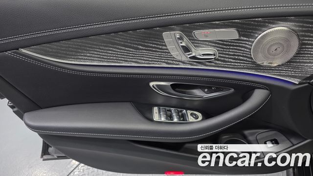 Mercedes-Benz E-Class E350 4MATIC AMG Line