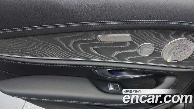 Mercedes-Benz E-Class E350 4MATIC AMG Line