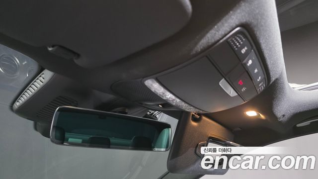 Mercedes-Benz E-Class E350 4MATIC AMG Line