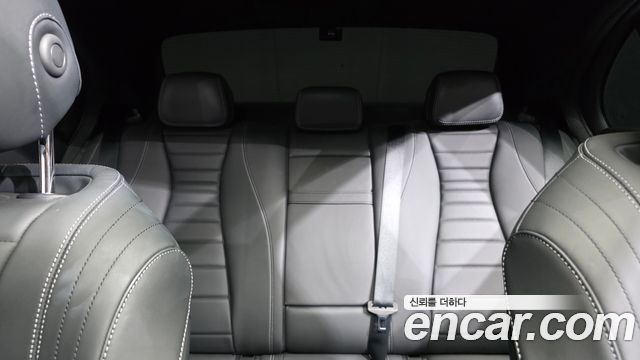 Mercedes-Benz E-Class E350 4MATIC AMG Line